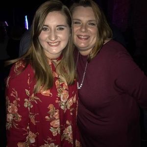 Meet your Posher, Robin